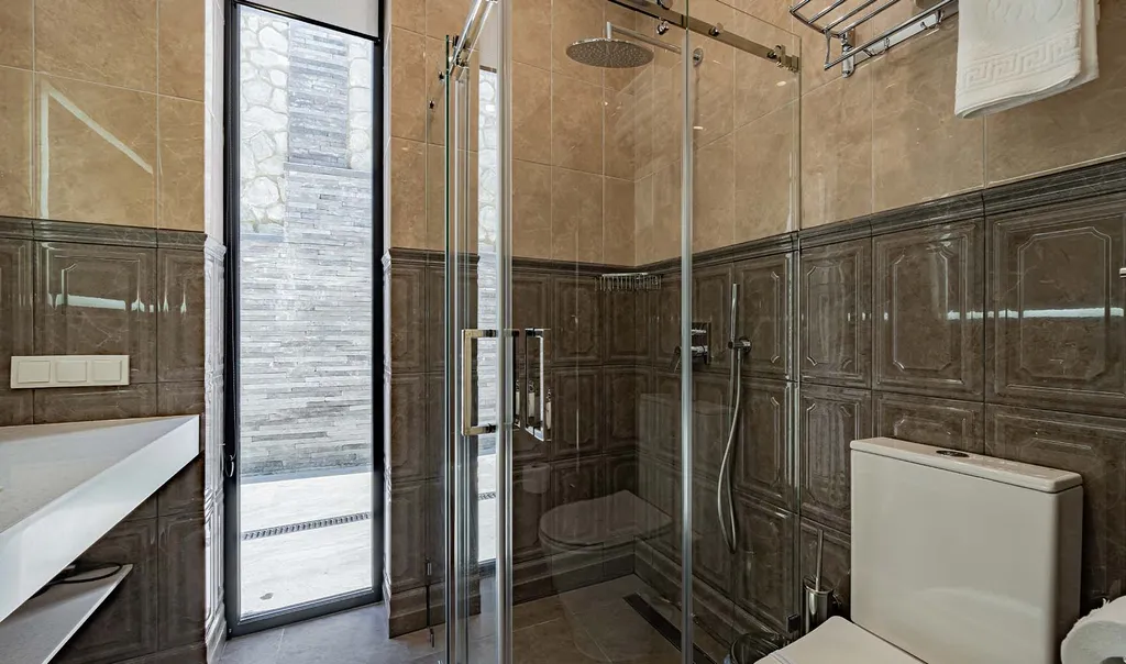 Полулюкс с отдельным входом и террасой