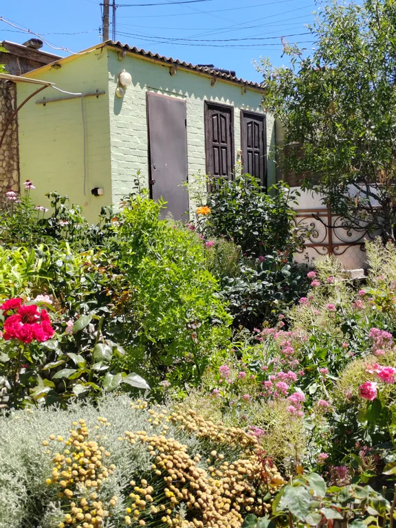 Уютный дом в черте поселка