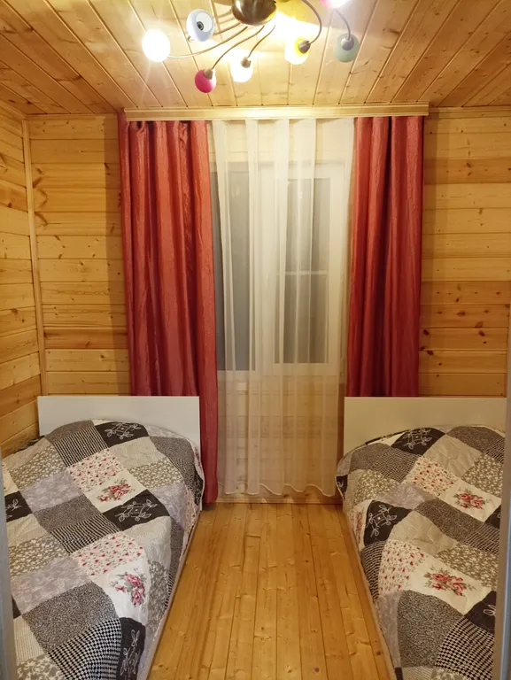 Дом с собственной парковкой, баней, тренажерным залом