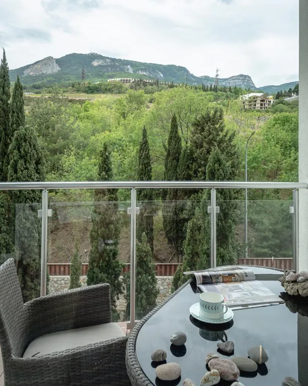 Квартира у моря с видом на горы, ЖК Пушкинский