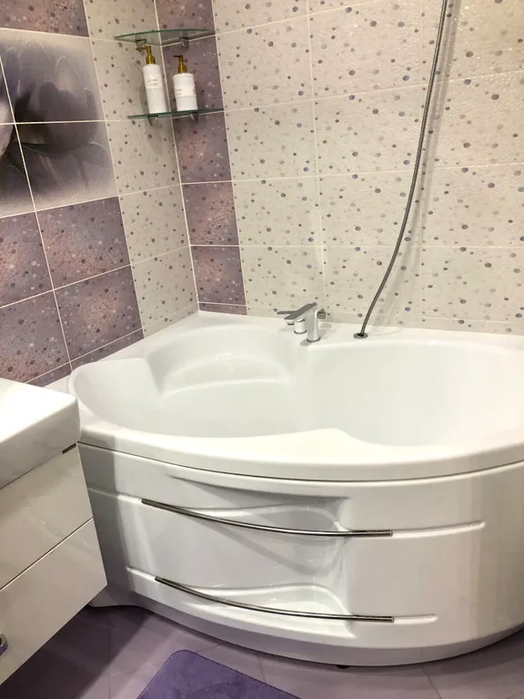 Уютная евродвушка в центре у набережной