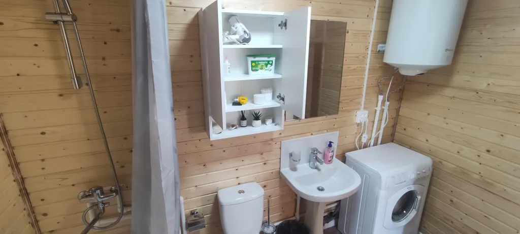 Уютный частный дом с отдельной баней на дровах