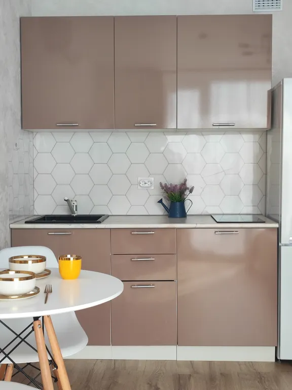 Новая студия в ЖК Гелиос с тренажёрным залом