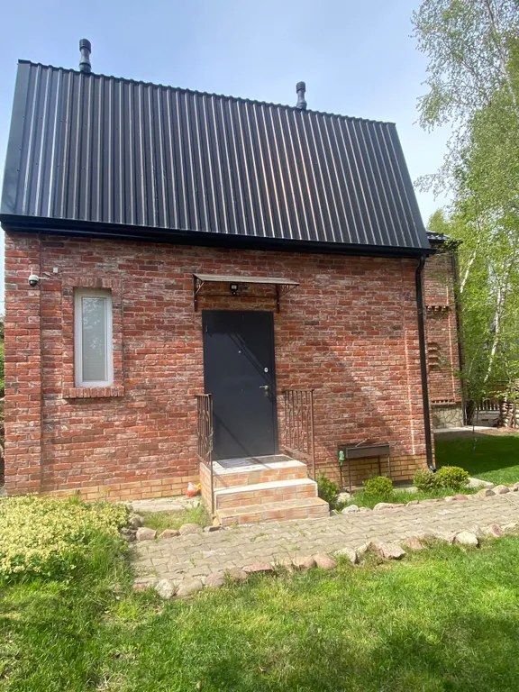 Домик у моря на первой линии