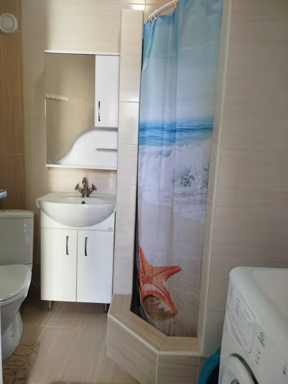 Коттедж Двухкомнатный уютный дом со своей беседкой — Евпатория