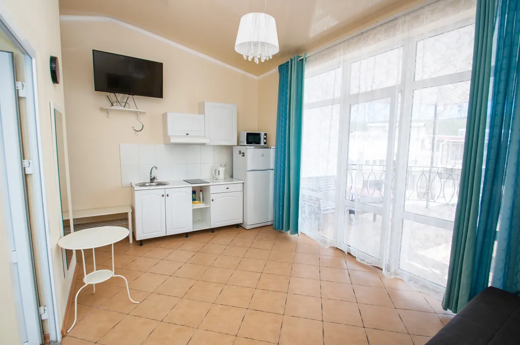 Апартаменты с террасой и боковым видом на море астра 5