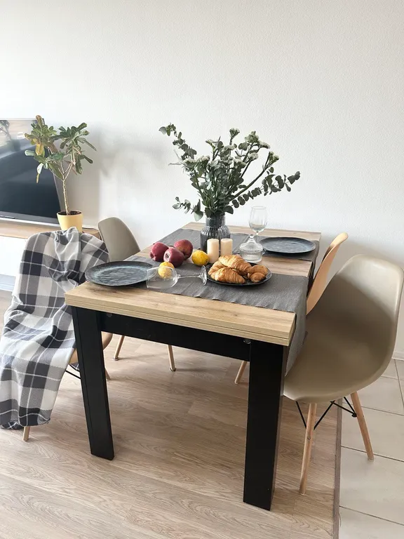 Светлая полноценная изолированная двухкомнатная квартира