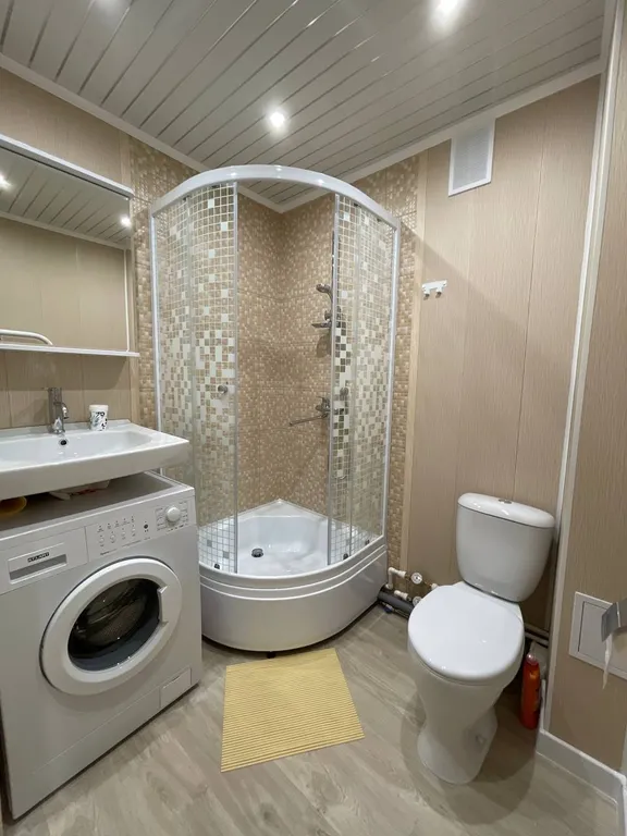 Светлая, уютная, тёплая