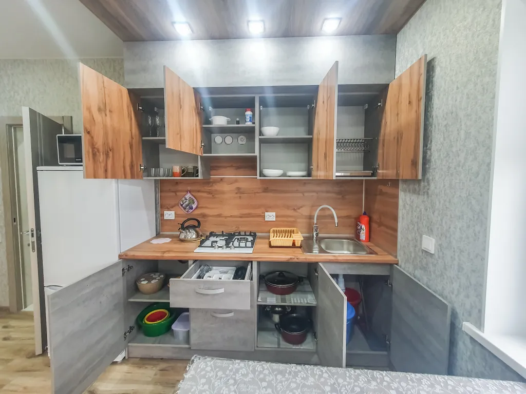 Отдельный дом на первой линии Азовского моря