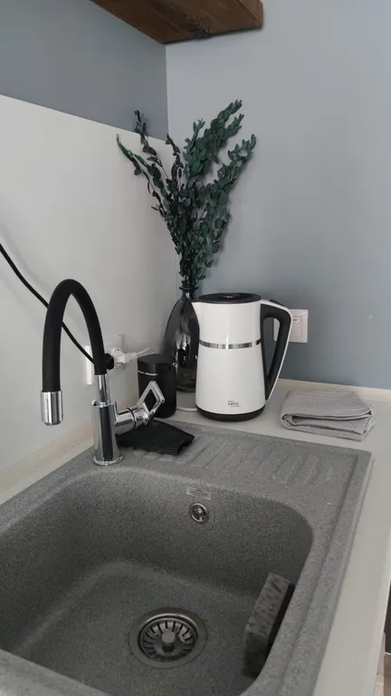 Номер с балконом, видом на реку Волга и гору Арбуга