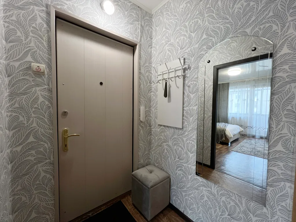 Квартира Апартаменты напротив Планеты — Красноярск