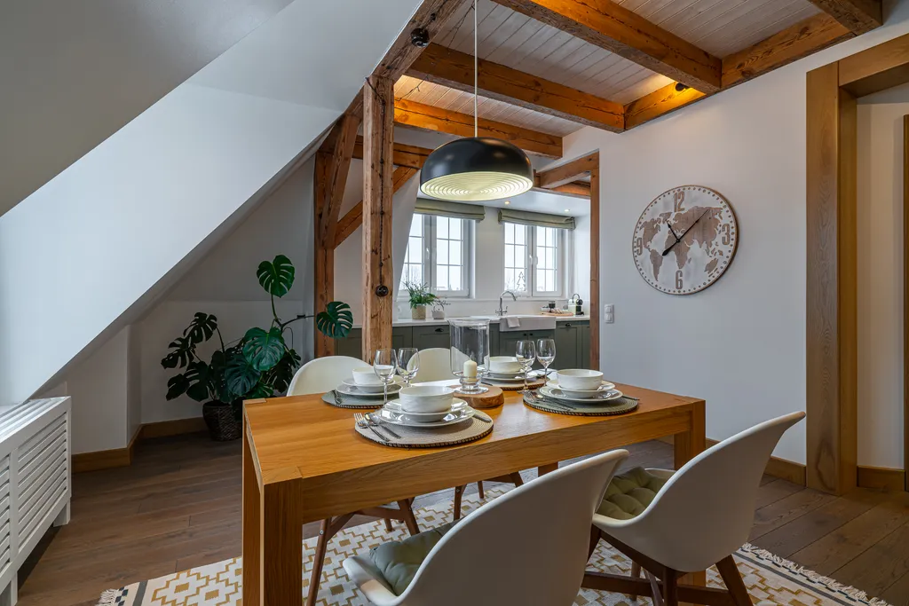 Квартира Уникальная мансарда в сердце Марауненхофа | Район Верхнего озера — аренда посуточно в Калининград