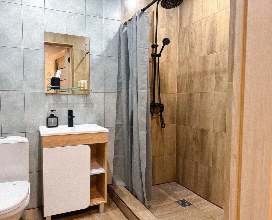 Квартира с личной верандой и парковкой