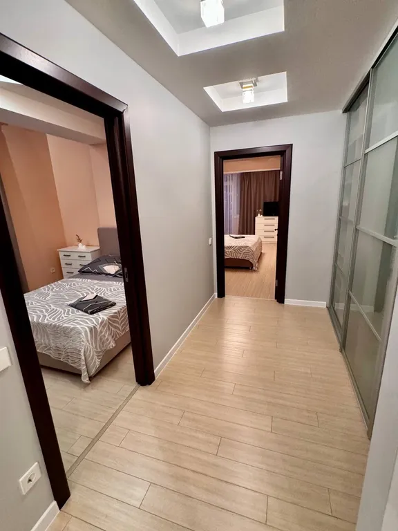 3 комнатная квартира на Светлане, морской порт, Дендрарий, набережная