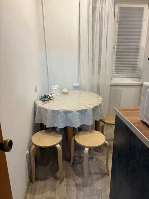 Квартира Уютная трешка — Волхов