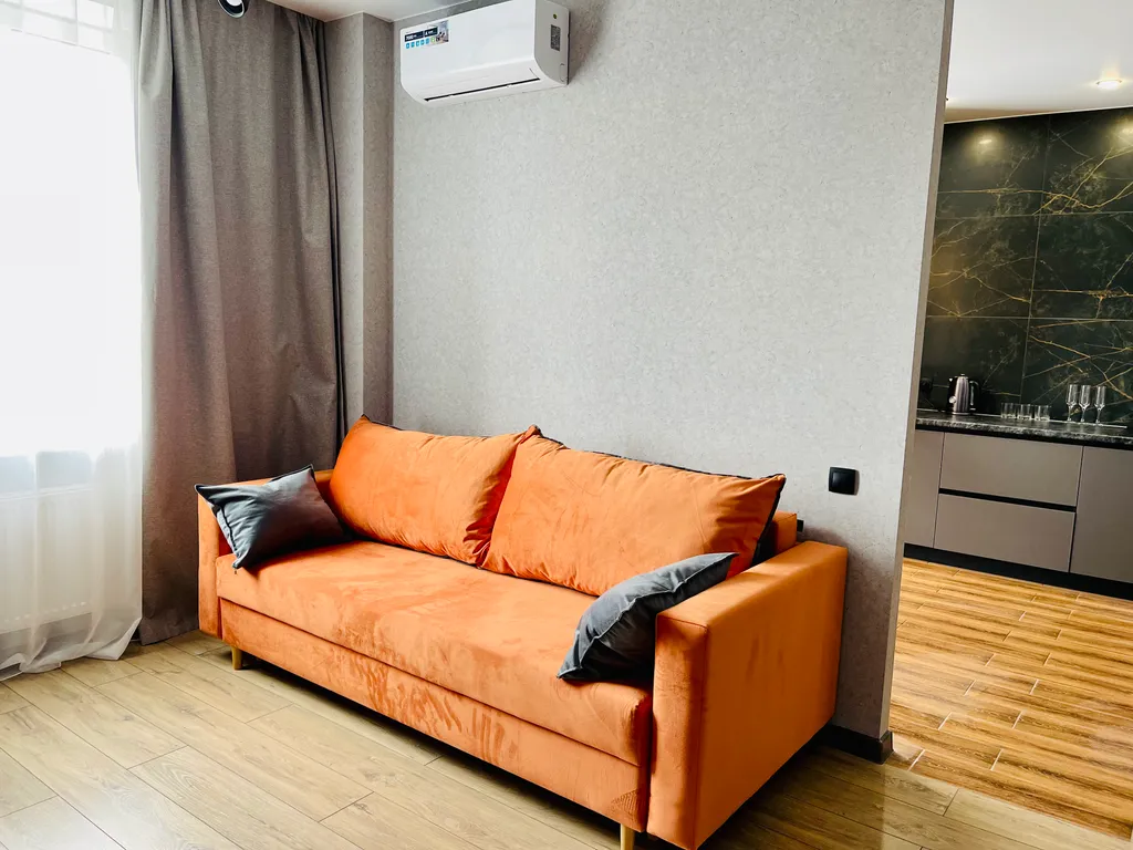 Новая студия, с удобным расположением