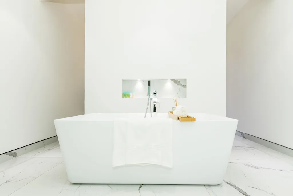 Стильная трёхкомнатная квартира