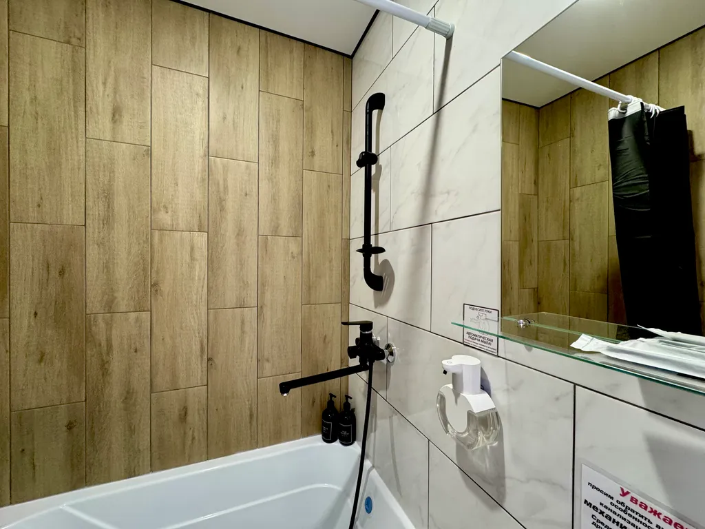 Студия Эконом, возле АлтГПТУ со всеми удобствами