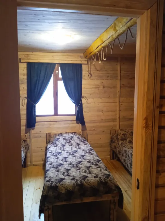 Коттедж 2-комнатный Дом — Луга