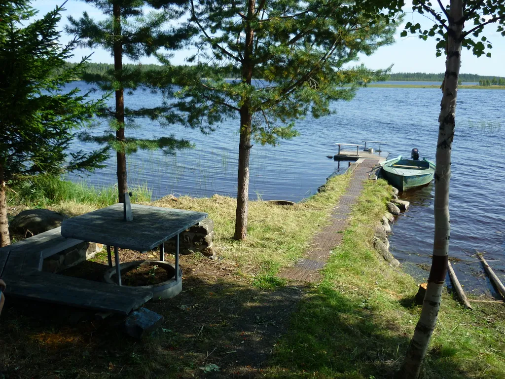 Коттедж Дом на берегу с баней и лодкой — аренда посуточно в Сегежа