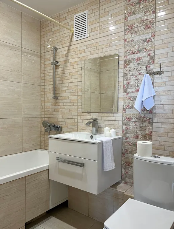 Яркая и солнечная квартира с видом на море