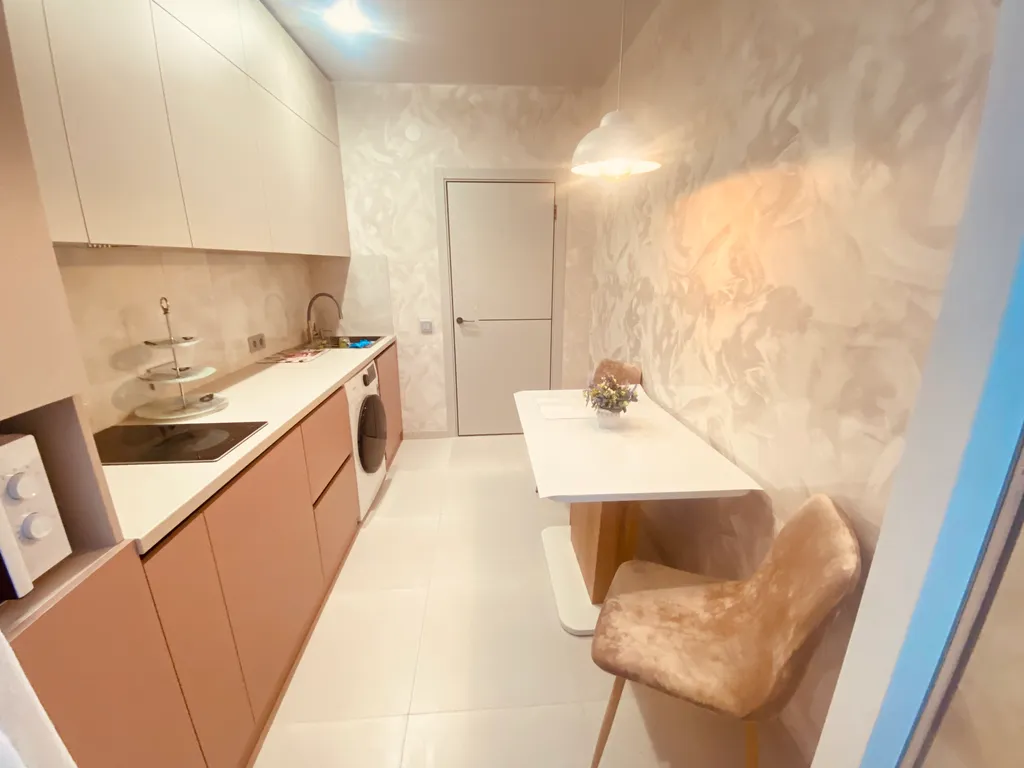 Уютная квартира в новом доме в 100 метрах от моря