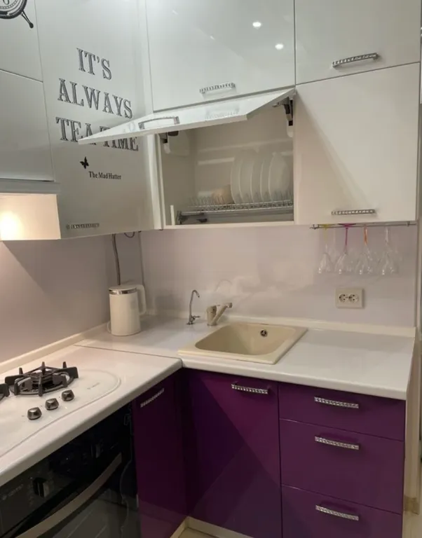 Студия с дизайн-интерьером Алиса