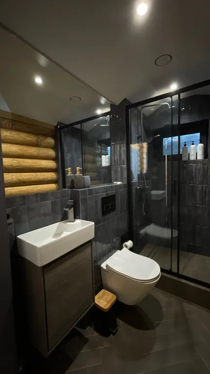 Стильный уютный дом Twin House