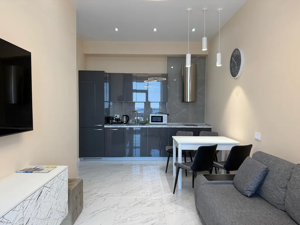 Апартаменты Двухкомнатные Акваделюкс с бассейном и видом на море