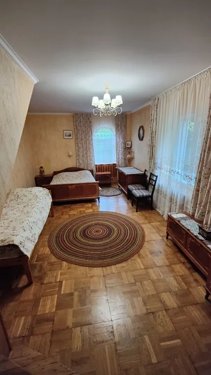 Частный дом с территорией и выходом в лес