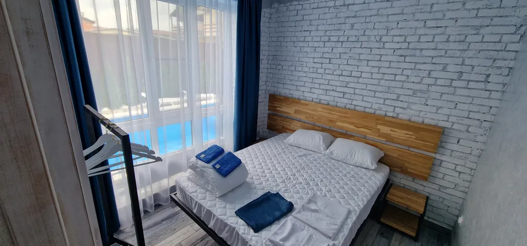 10-комнатная Квартира