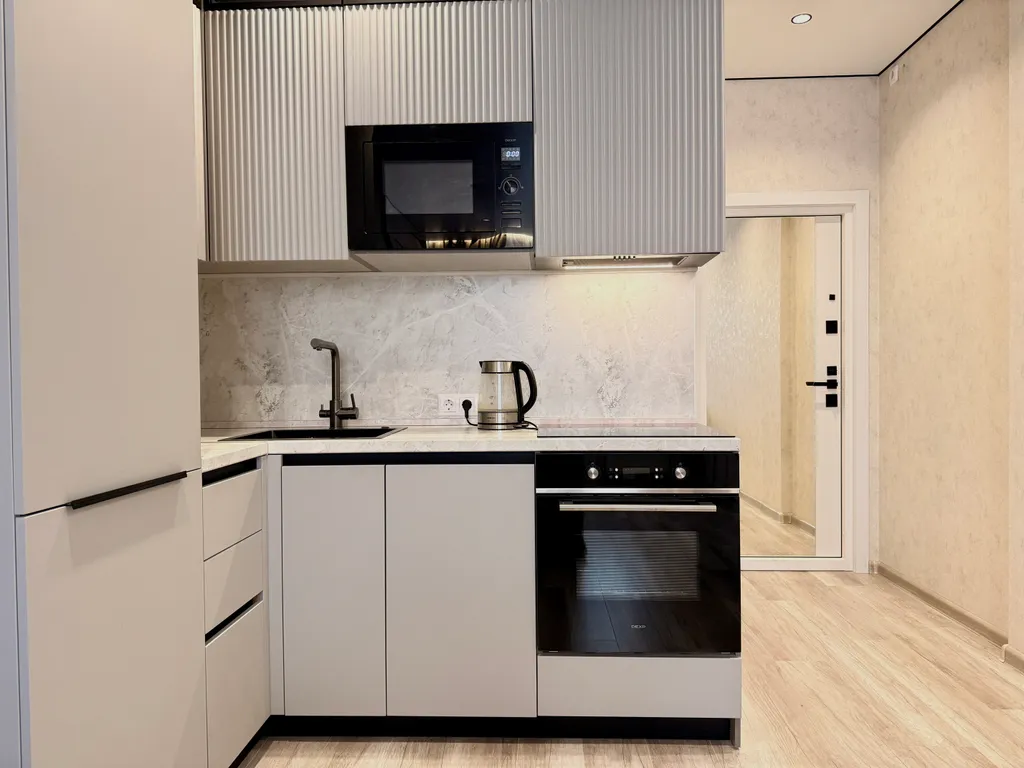 Уютная светлая студия недалёко от центра