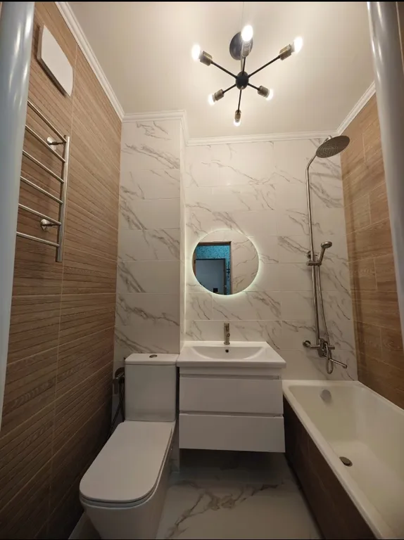 Квартира с балконом и видом на горы