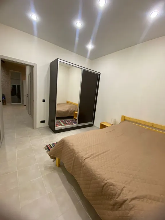 Дом в дубах