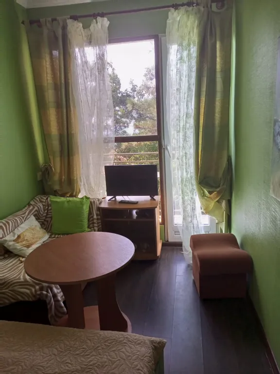 Квартира Стандарт двухместный с балконом — аренда посуточно в Симеиз