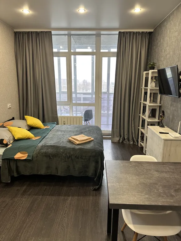 Студия с балконом