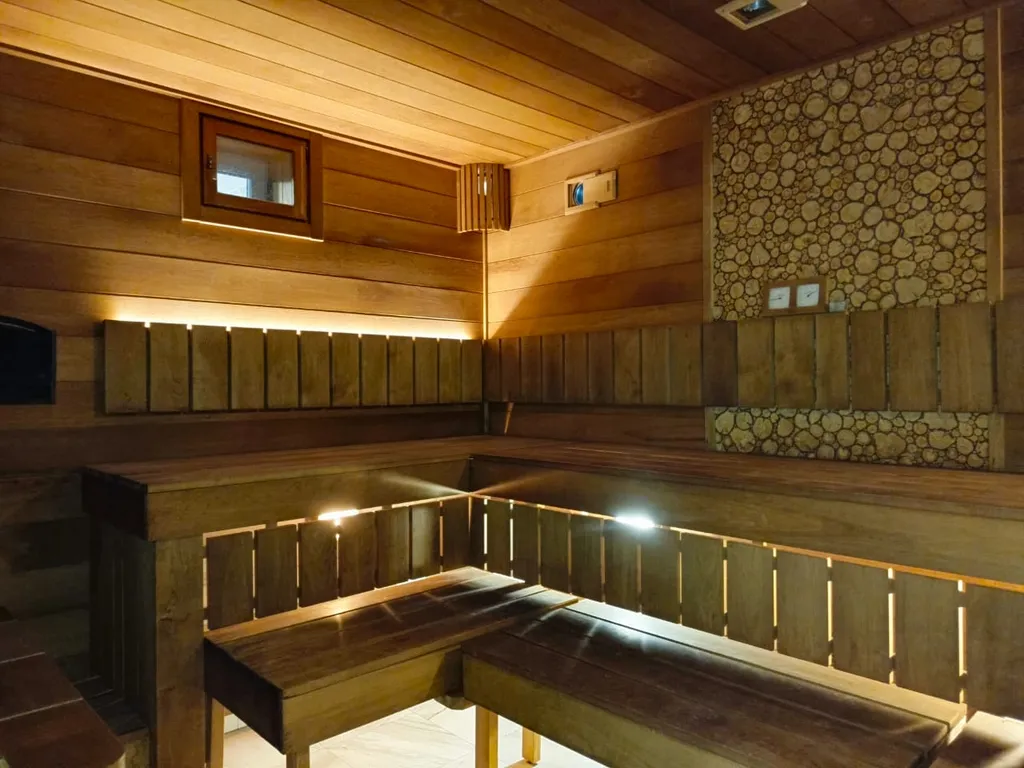 Уютный дом с баней