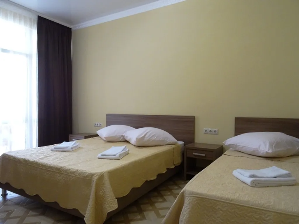 Квартира Комната — аренда посуточно в Лоо