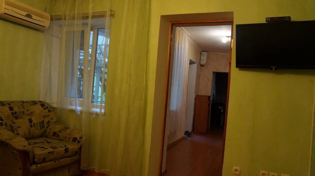 Квартира 2-комнатная Квартира — Евпатория