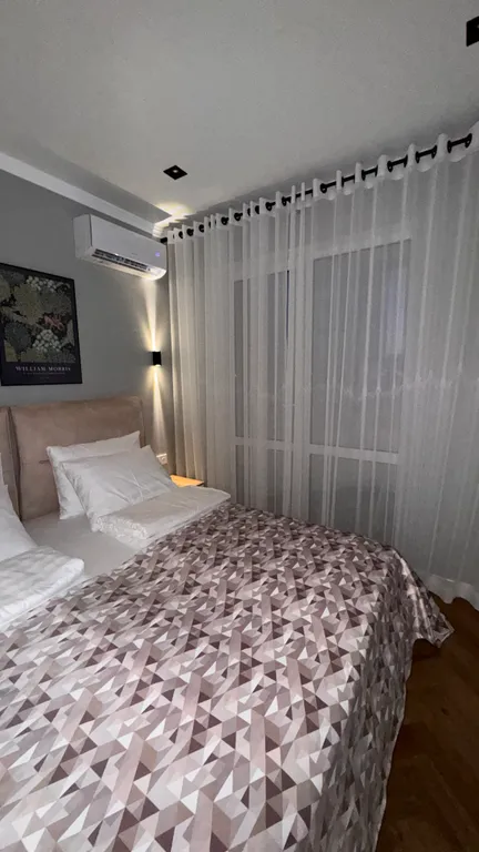 Место, где величие гор встречается с безграничностью моря