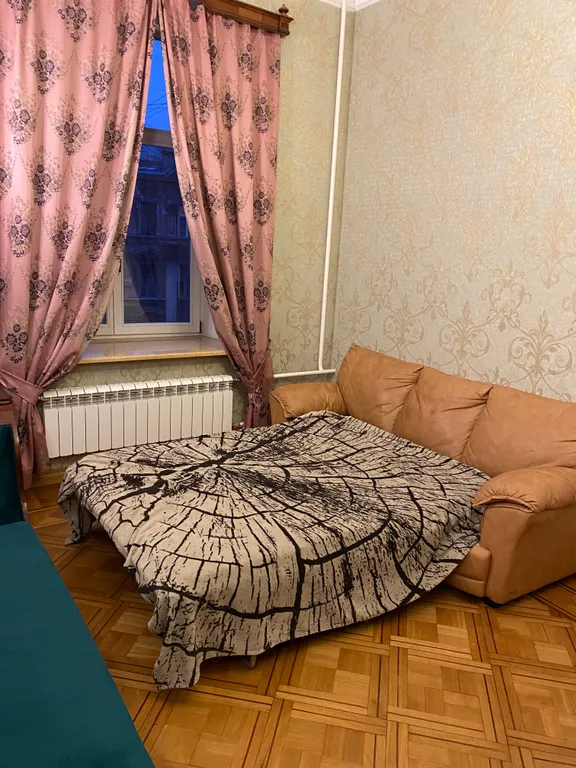 Квартира Старинная квартира в самом центре города в которой приятно находиться — Санкт-Петербург