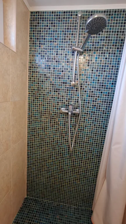 Коттедж-студия с видом на горы