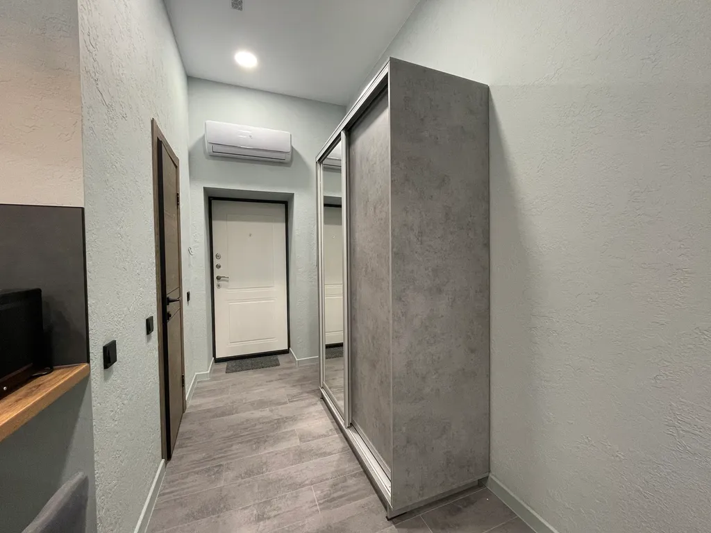 Уютная студия около аквапарка Планета