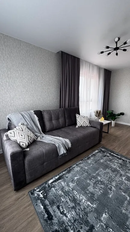 Квартира Уютная просторная с новым ремонтом 2 комнатная квартира — Новосибирск