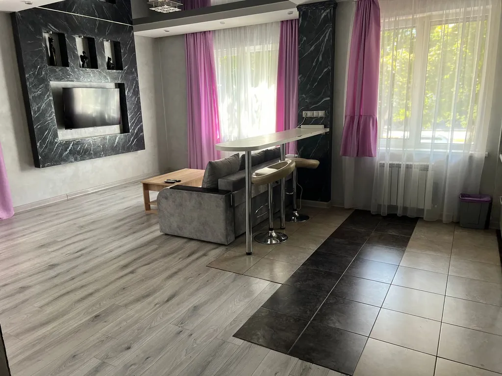 Отличная уютная квартира с дизайнерским ремонтом в центре города