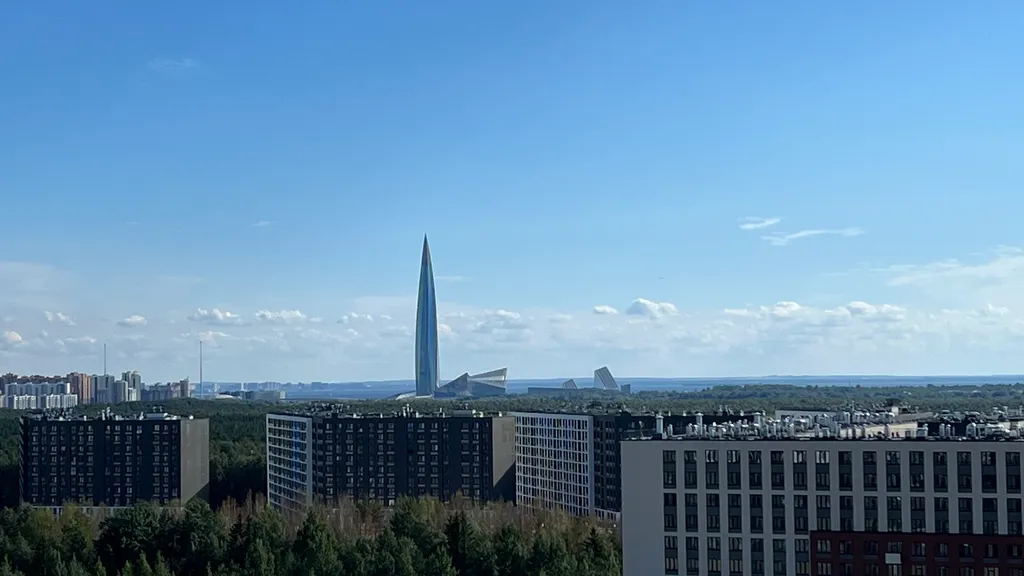 Дизайнерская студия с видом на Лахта центр
