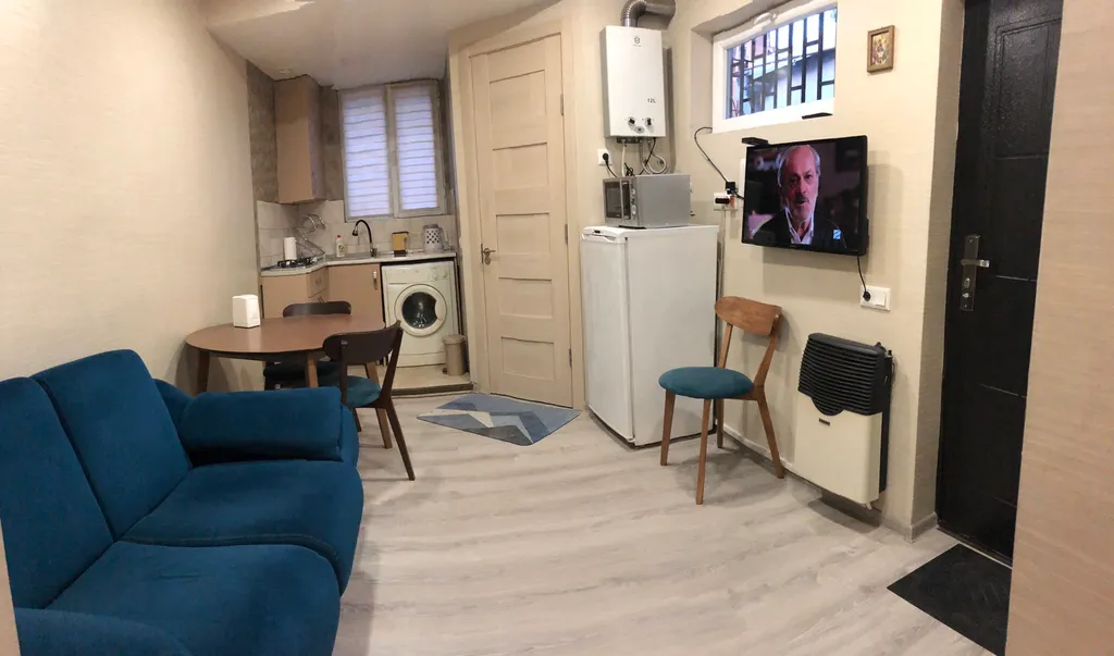 2-комнатная Квартира — аренда посуточно в Тбилиси