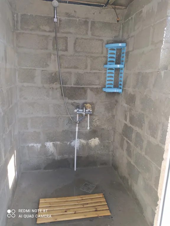 Дом у берега