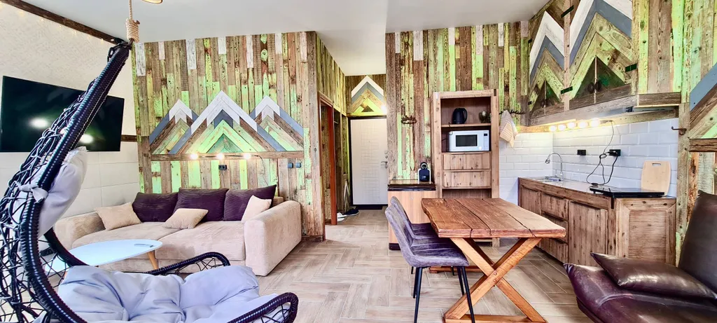 Кругозор - дизайн-апартаменты с живописным видом