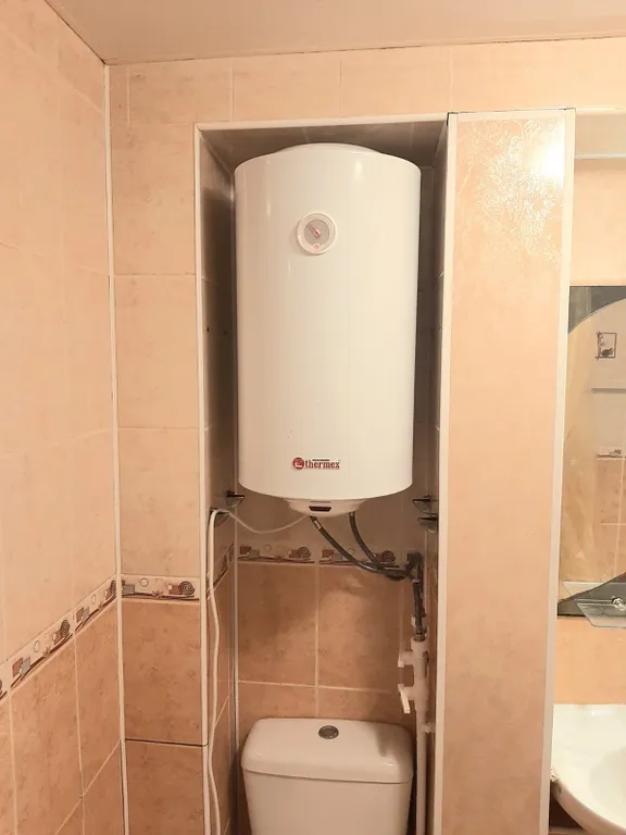 Уютная квартира с электроводонагревателемв в тихом районе